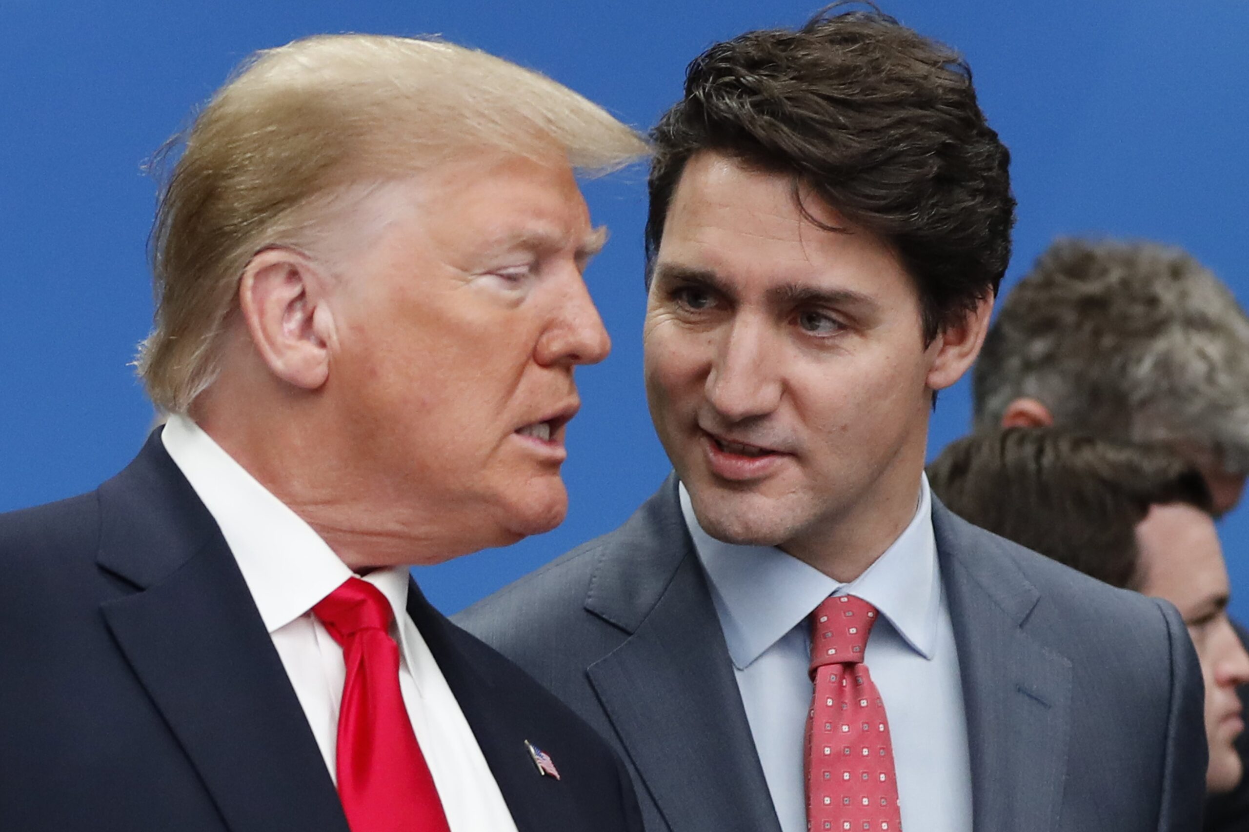 El provocador mensaje de Trump después de una llamada con Trudeau sobre los aranceles​