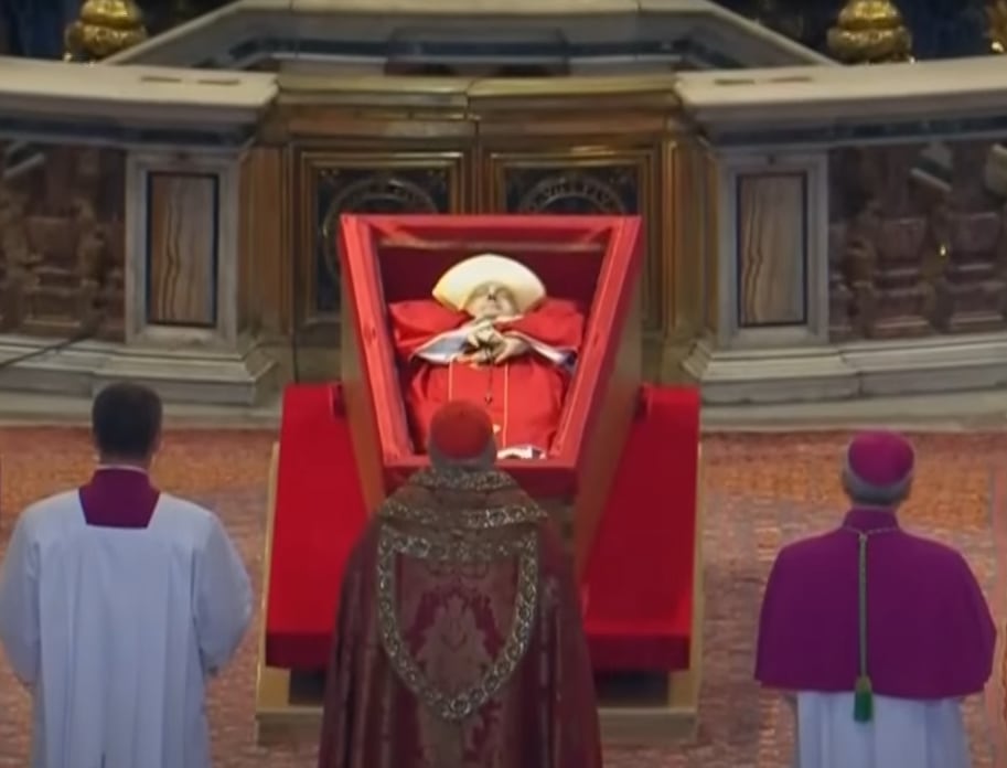 Despedida de Francisco en el Vaticano, en vivo: el adiós en San Pedro y las últimas noticias​