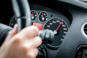 Hasta US$1000: las sanciones de la ley “Super Speeder” de Florida por superar el límite de velocidad permitido​