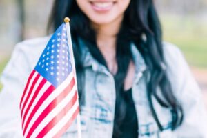 Actualizaciones sobre los “inmigrantes” especiales que pueden obtener la green card de EE.UU. sin parole​
