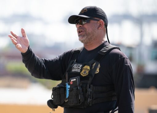 Usó su Chevy Silverado 2019 para tratar de salir de Texas, la CBP lo inspeccionó y le confiscó un millón de dólares