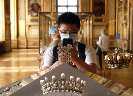 Falta de cámaras, abandono y sobreafluencia: un informe demoledor revela las graves fallas del Louvre