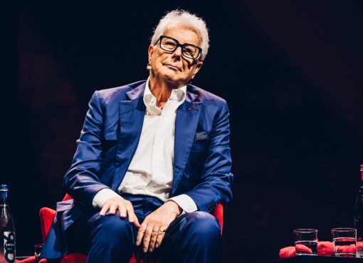 Ken Follett: “Millones de personas en Estados Unidos creen en cosas que dijo Marx, pero no saben que lo dijo él”